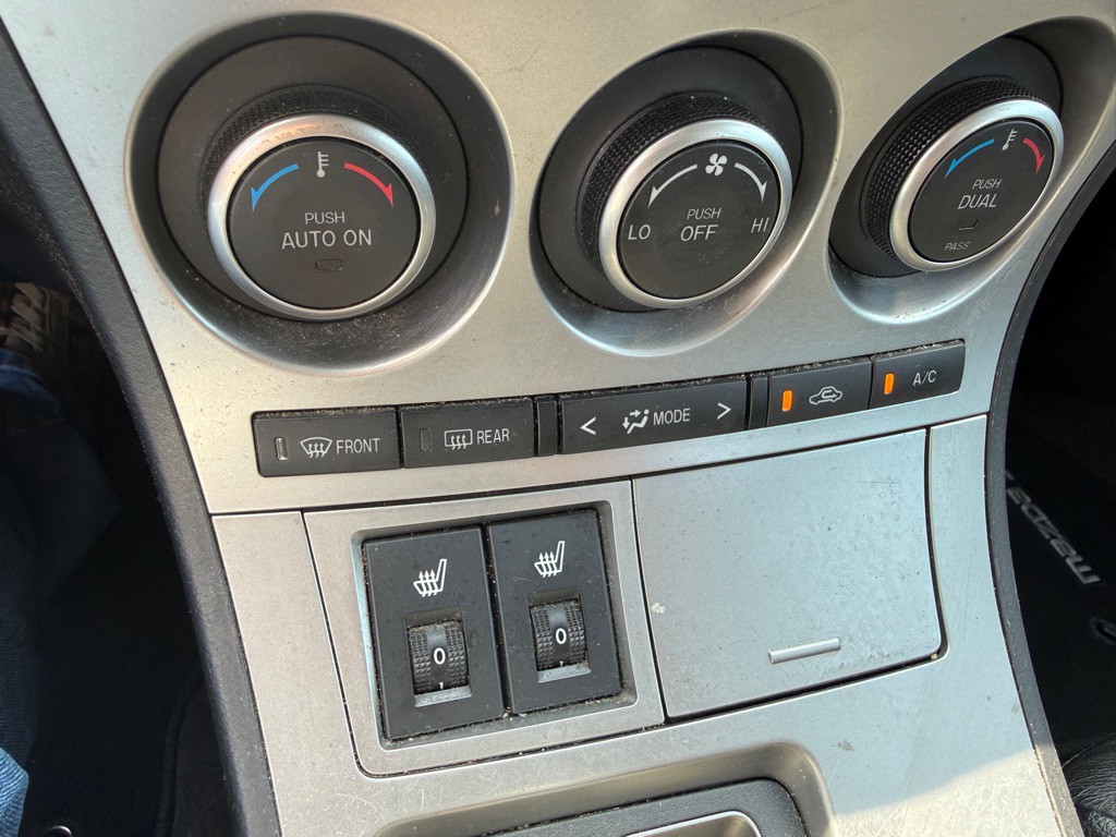 2010 Mazda Mazda3 Image 14
