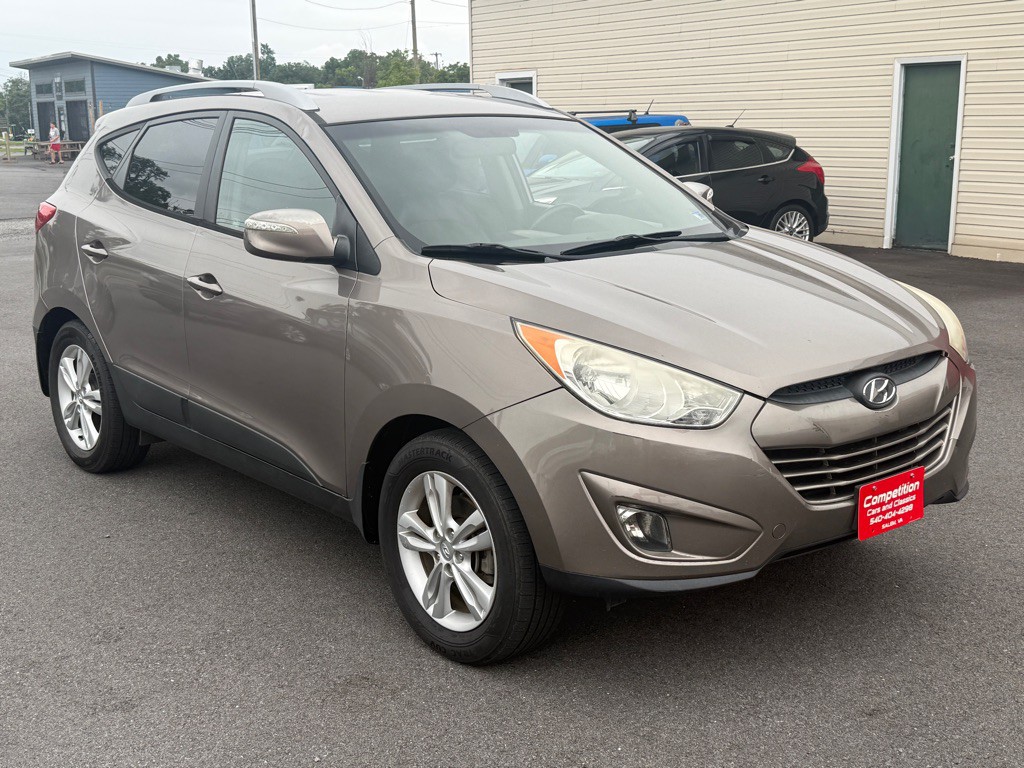 2013 Hyundai Tucson Image 3