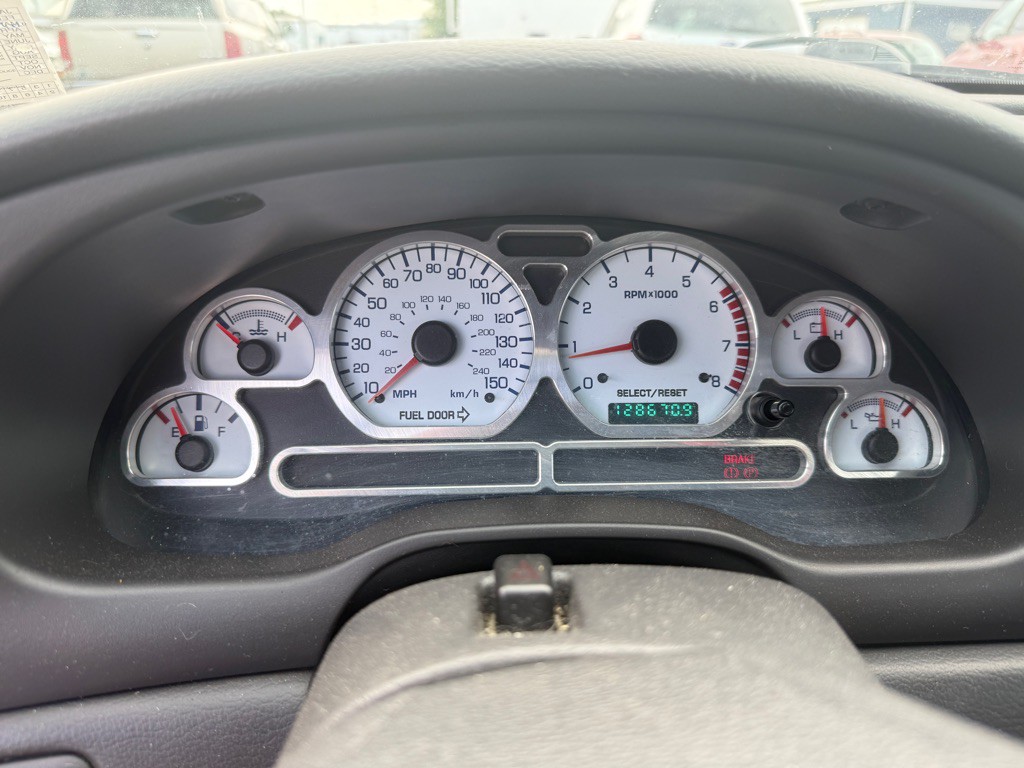 2003 Ford Mustang Image 11