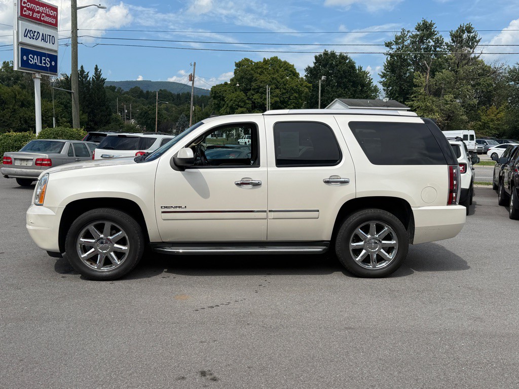 2013 GMC Yukon Image 2