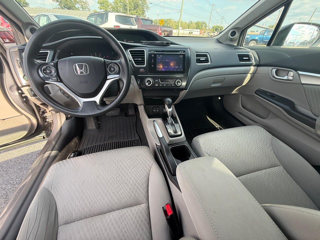 2015 Honda Civic Image 10