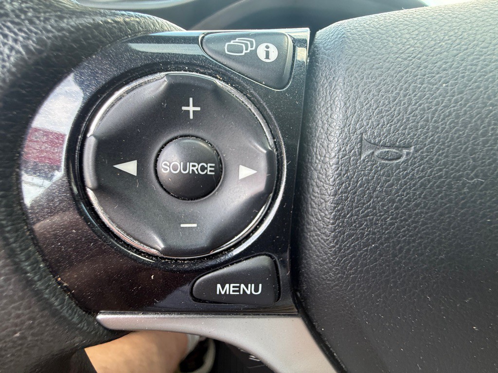 2015 Honda Civic Image 21