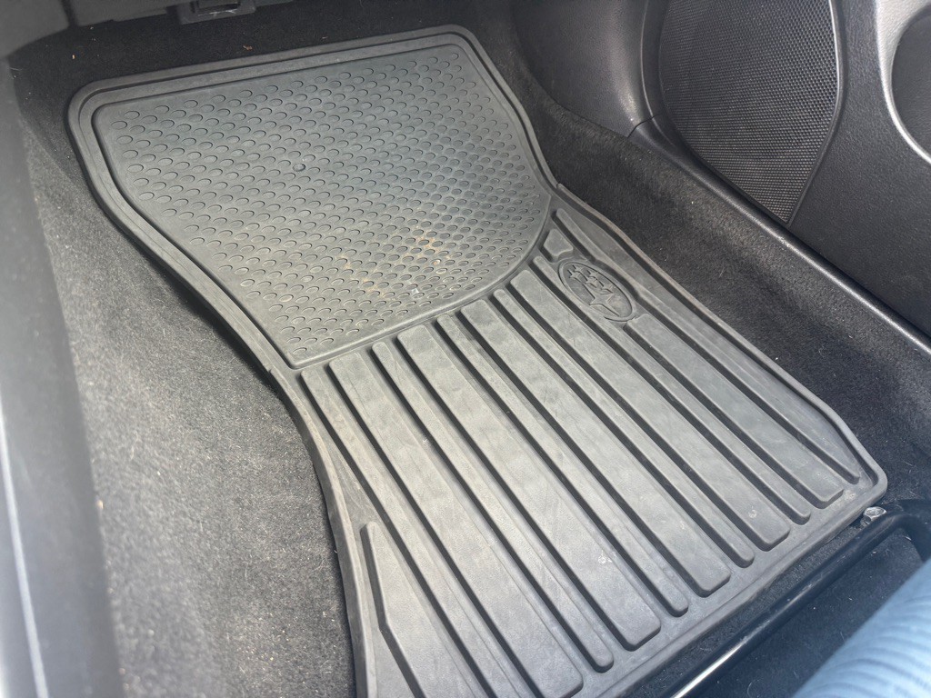 2011 Subaru Impreza Image 16