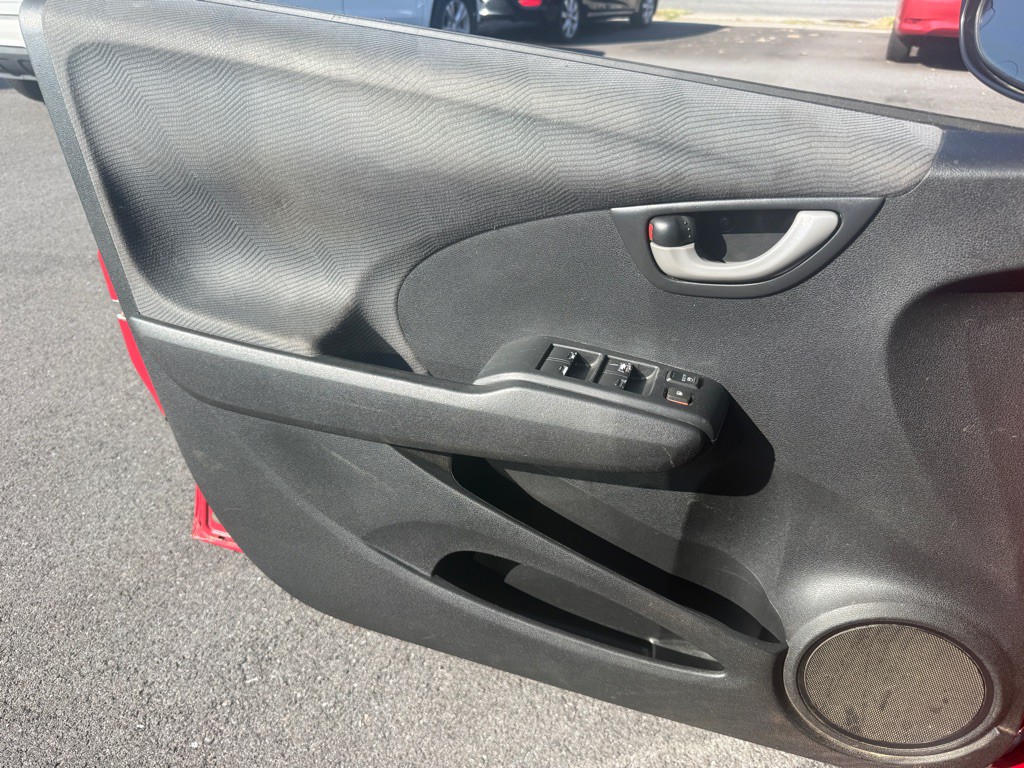 2013 Honda Fit Image 18