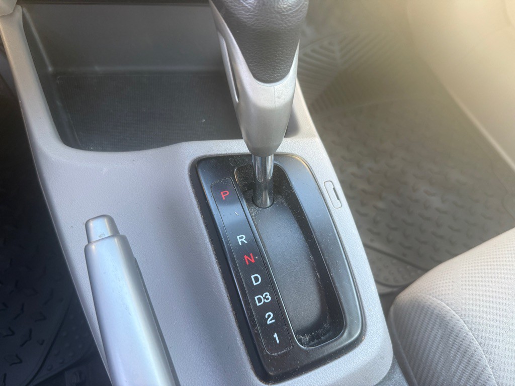 2012 Honda Civic Image 17