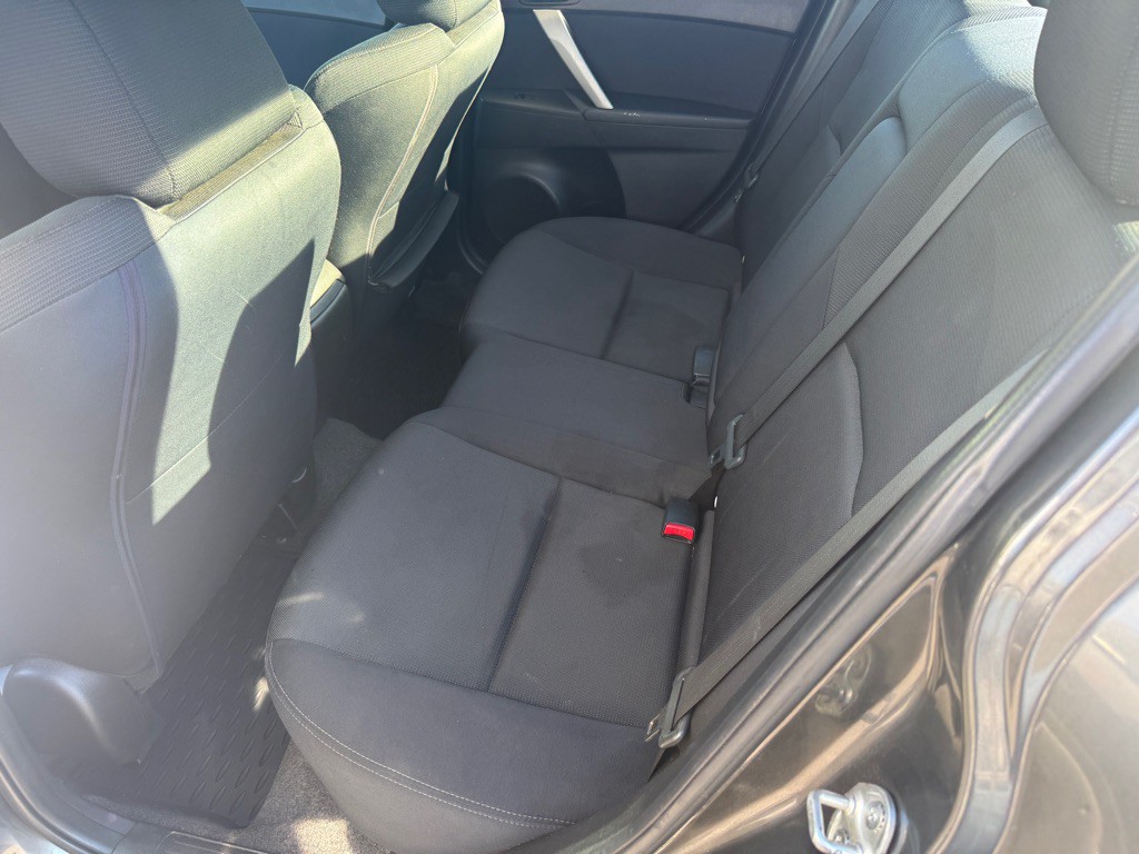 2010 Mazda Mazda3 Image 9