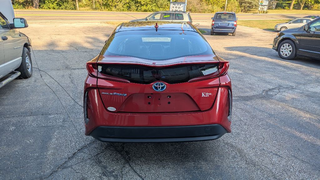 2019 Toyota Prius Image 17
