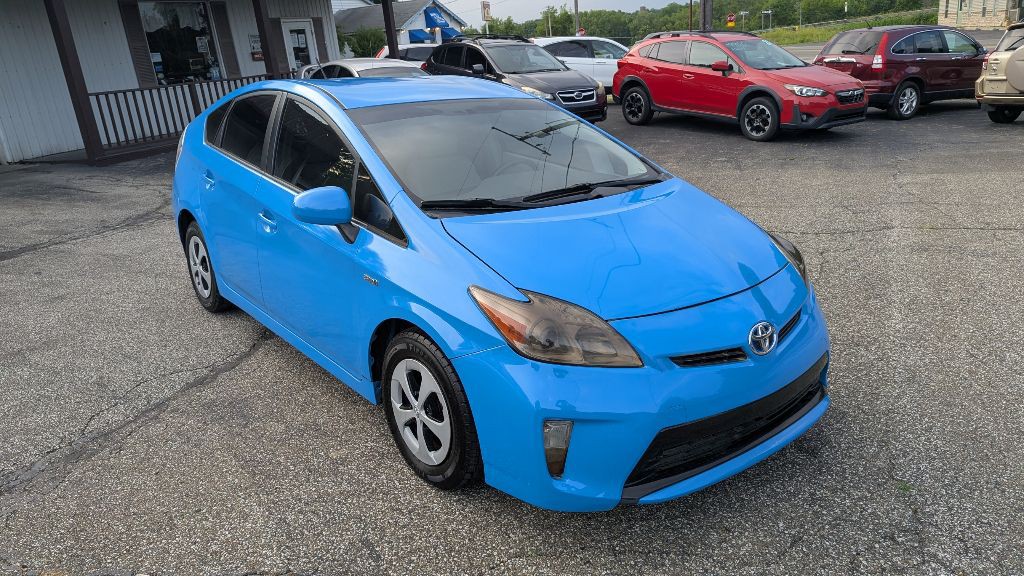2014 Toyota Prius Image 1