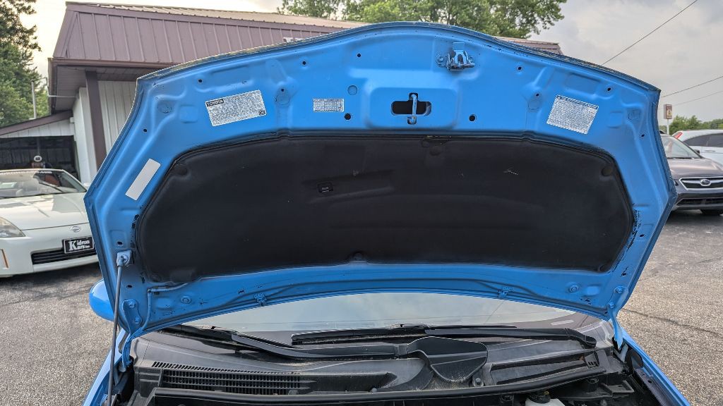 2014 Toyota Prius Image 18