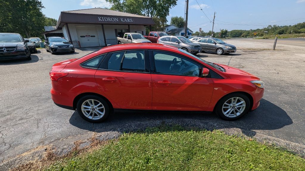 2016 Ford Focus Image 4