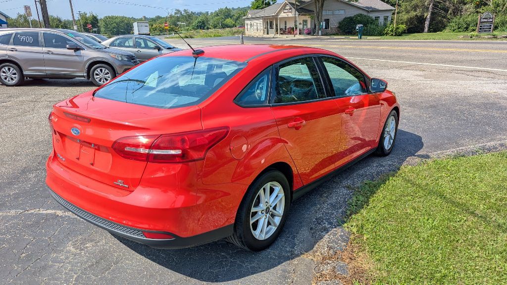 2016 Ford Focus Image 5