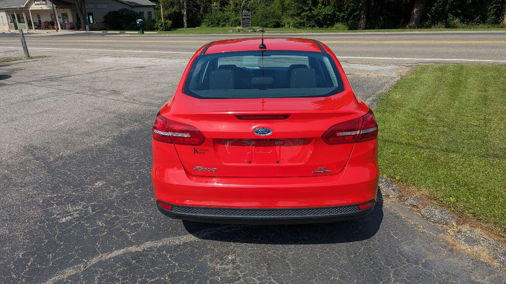 2016 Ford Focus Image 6