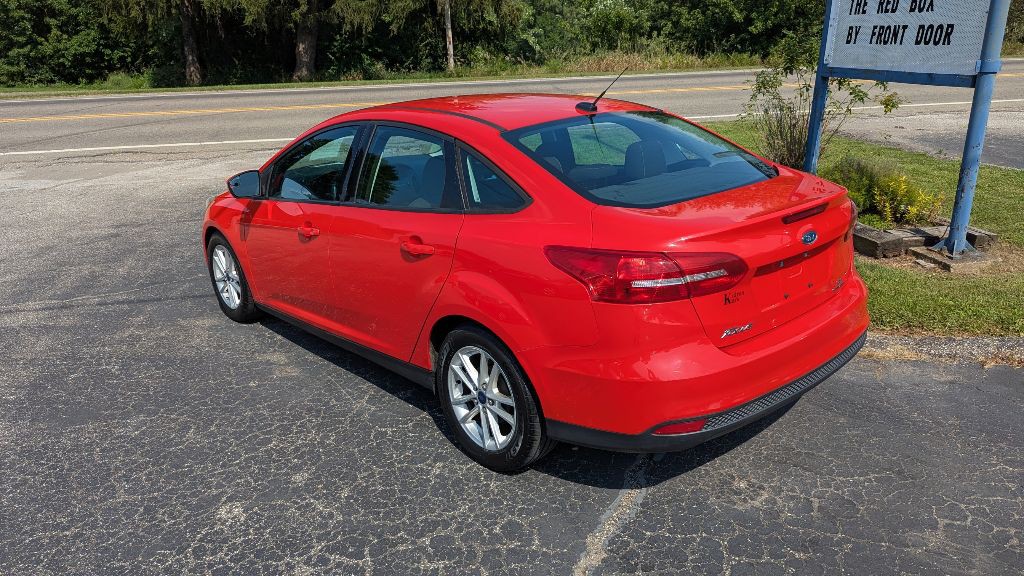 2016 Ford Focus Image 7