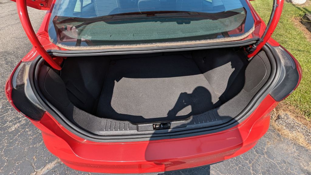 2016 Ford Focus Image 11