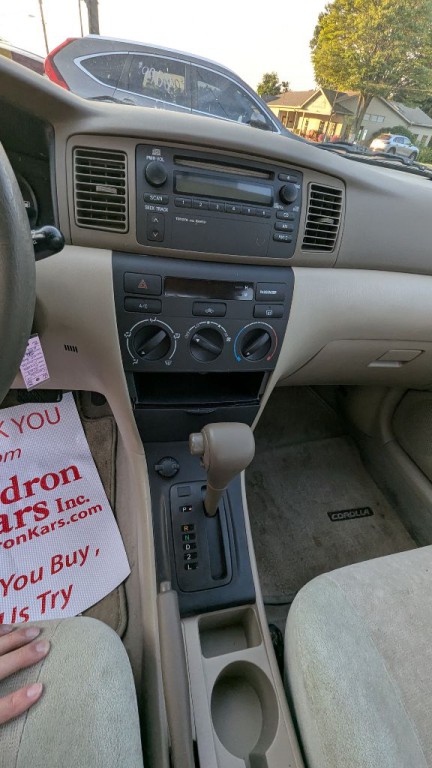 2003 Toyota Corolla Image 10