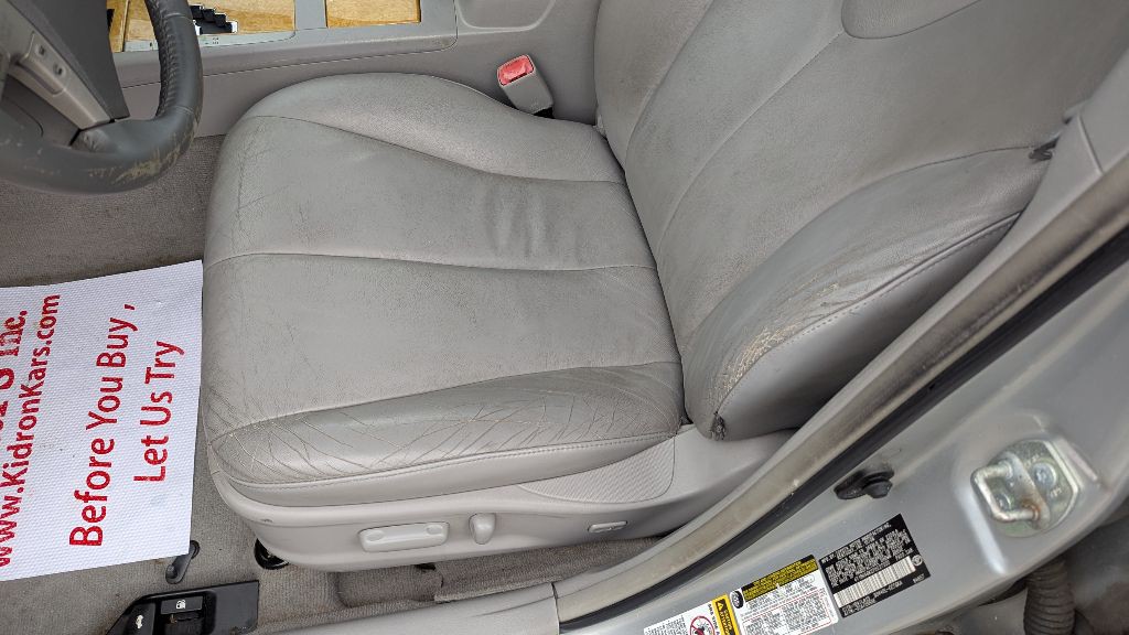 2007 Toyota Camry Image 24