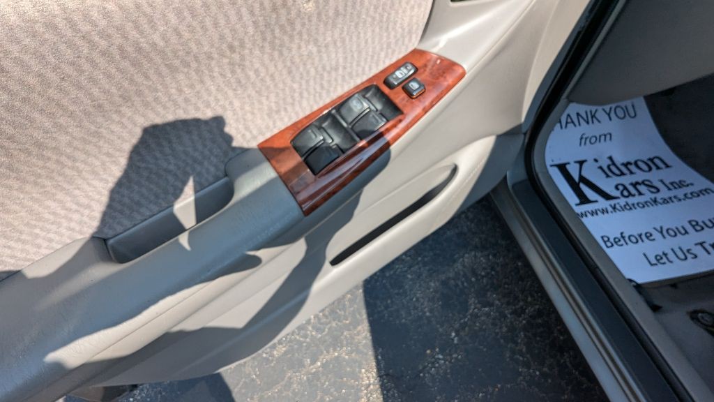 2007 Toyota Corolla Image 4