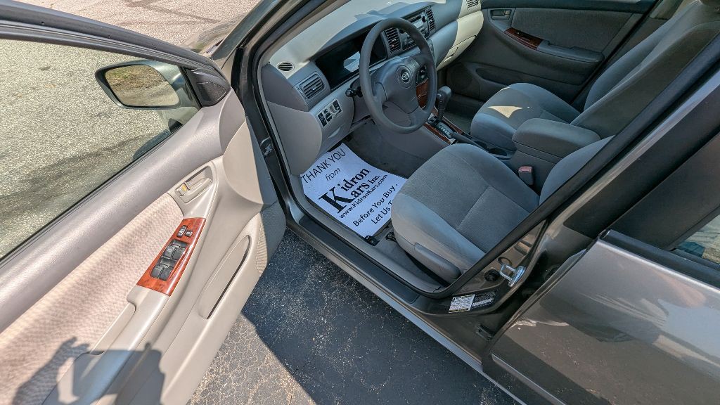 2007 Toyota Corolla Image 9