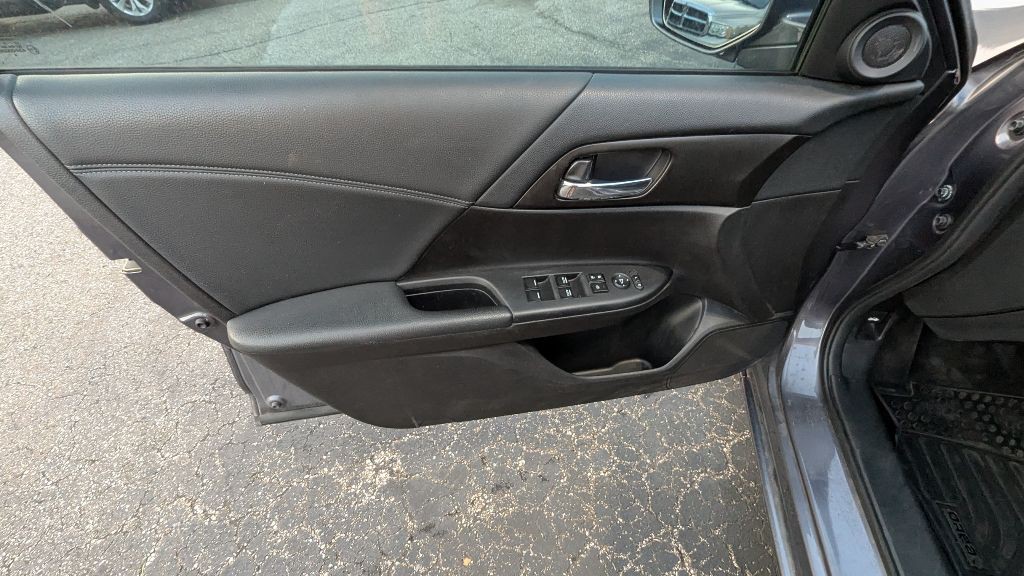 2014 Honda Accord Image 10