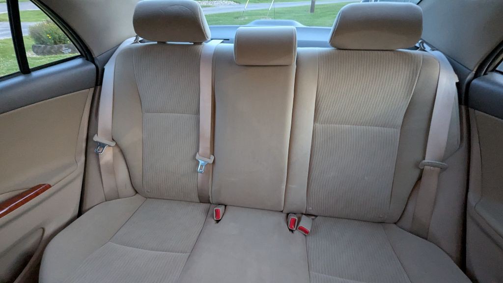 2009 Toyota Corolla Image 17