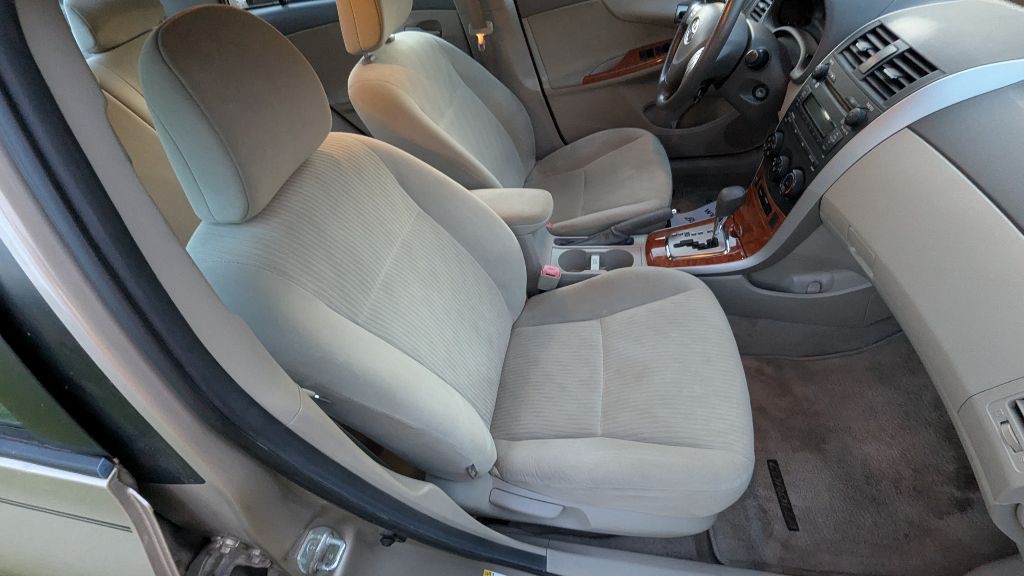 2009 Toyota Corolla Image 14