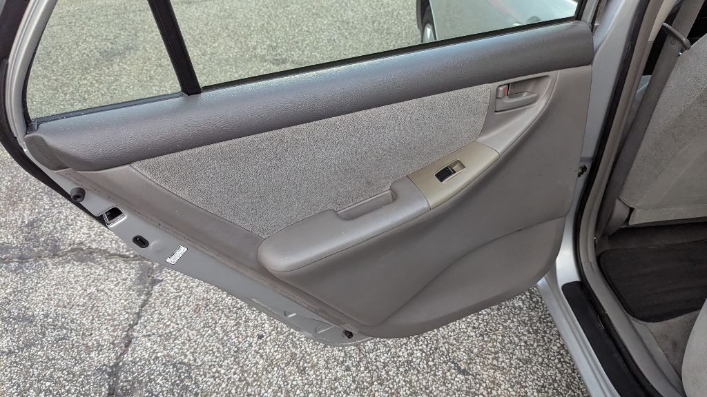 2006 Toyota Corolla Image 11