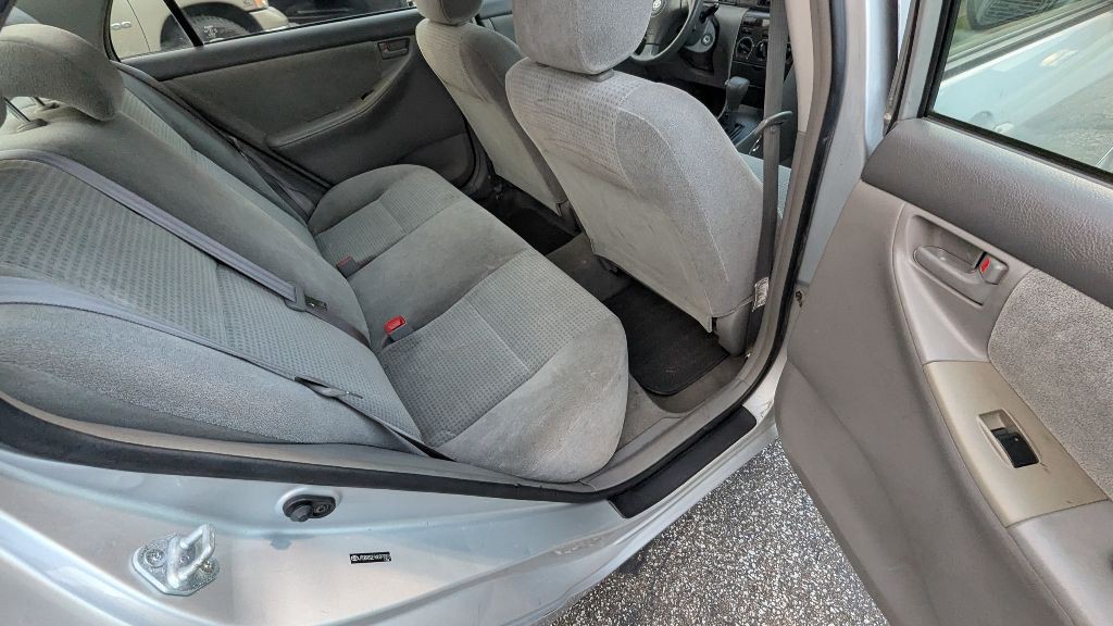 2006 Toyota Corolla Image 15