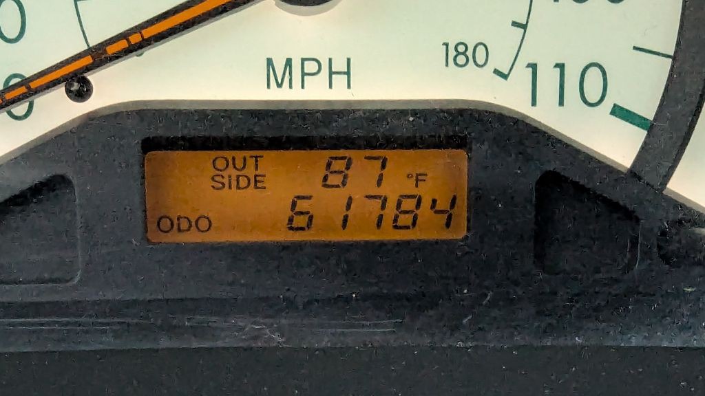2004 Toyota Corolla Image 3