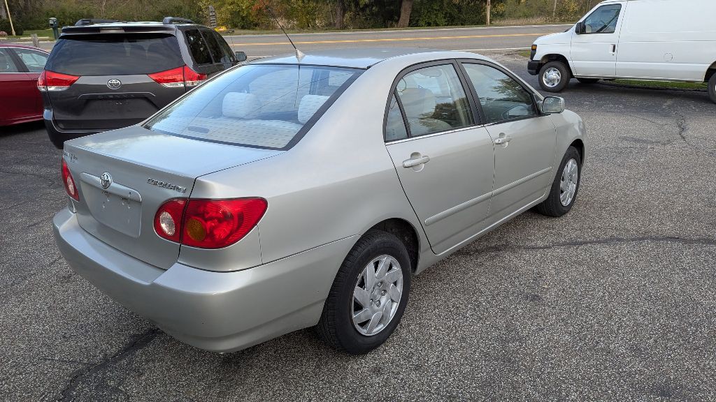 2004 Toyota Corolla Image 4