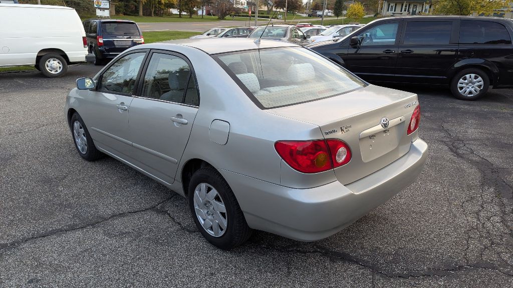 2004 Toyota Corolla Image 5