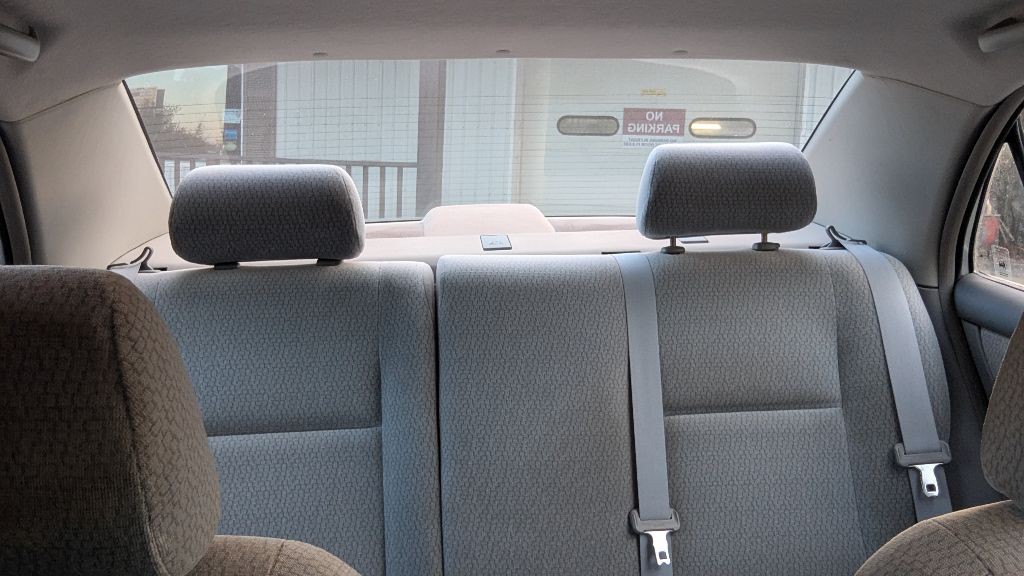 2004 Toyota Corolla Image 17