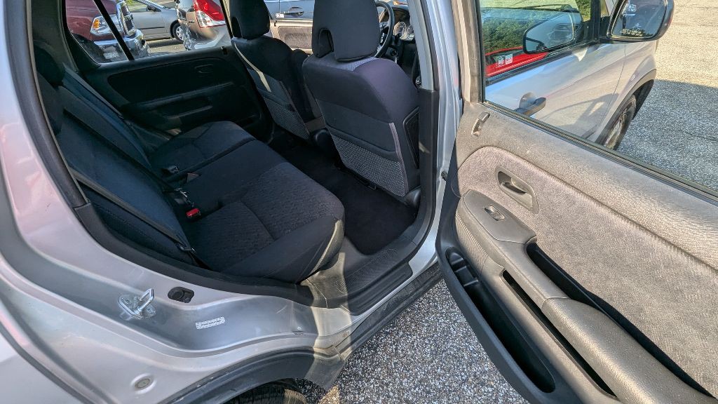 2006 Honda CR-V Image 9