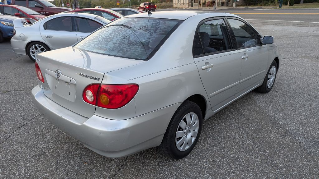 2004 Toyota Corolla Image 5