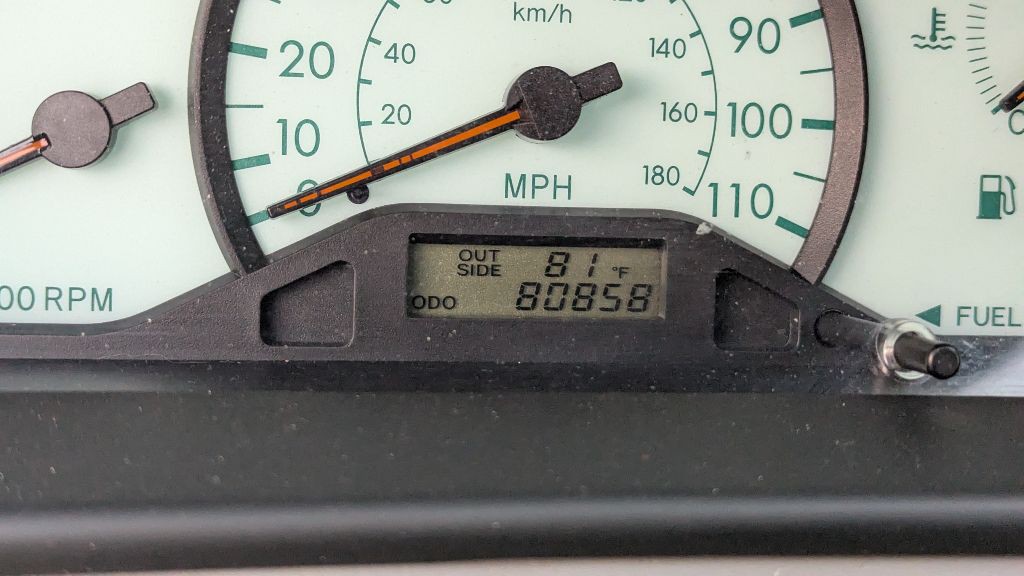 2004 Toyota Corolla Image 20