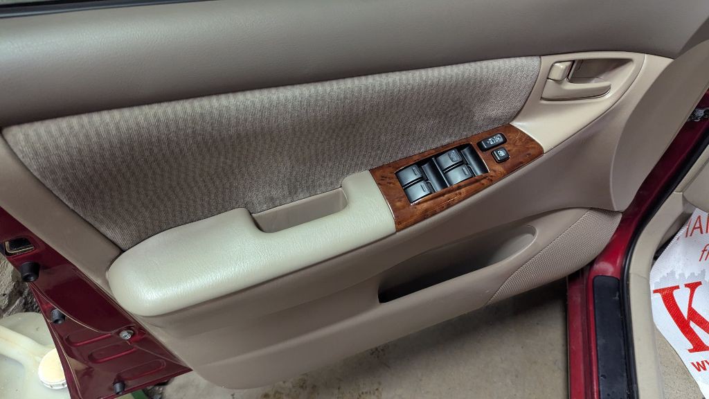 2005 Toyota Corolla Image 6