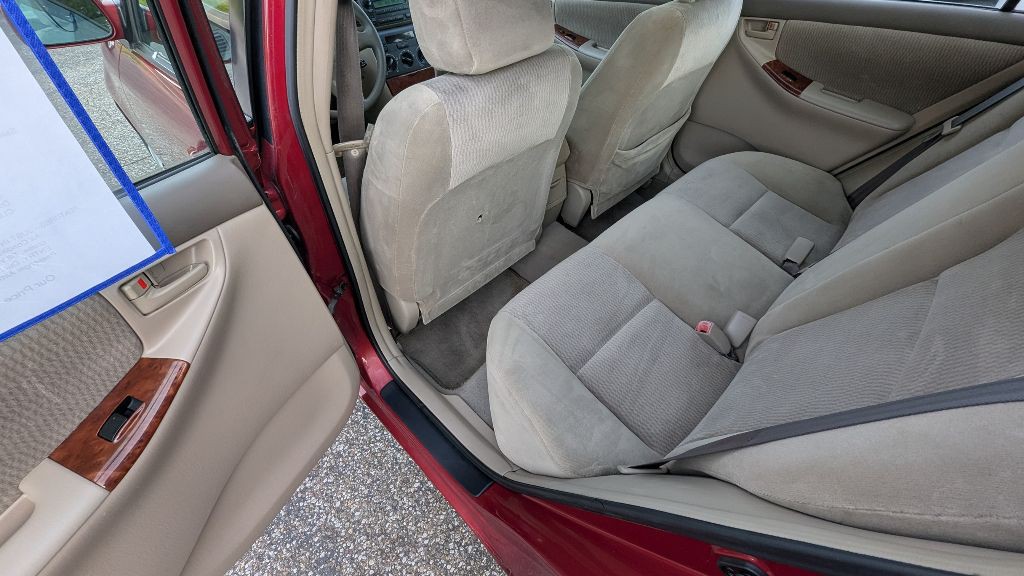 2005 Toyota Corolla Image 13