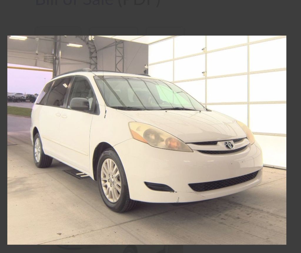 2008 Toyota Sienna Image 28