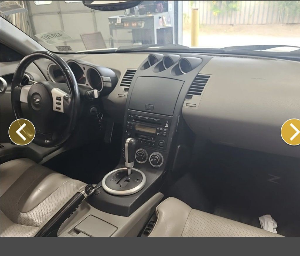 2005 Nissan 350Z Image 6
