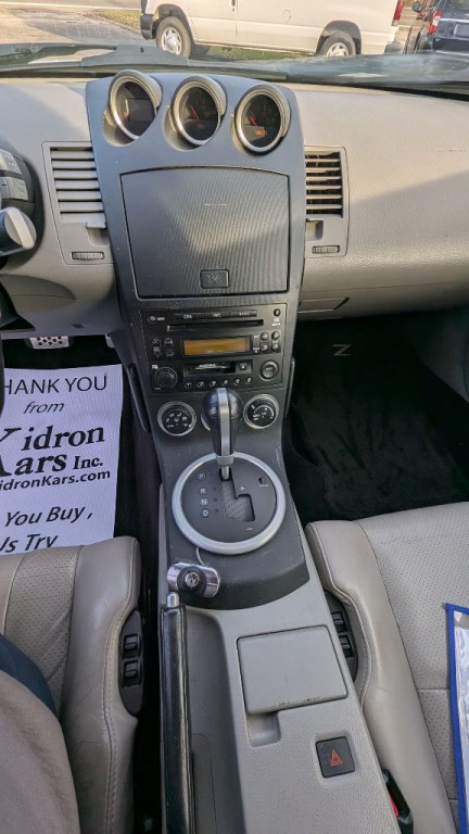 2005 Nissan 350Z Image 18