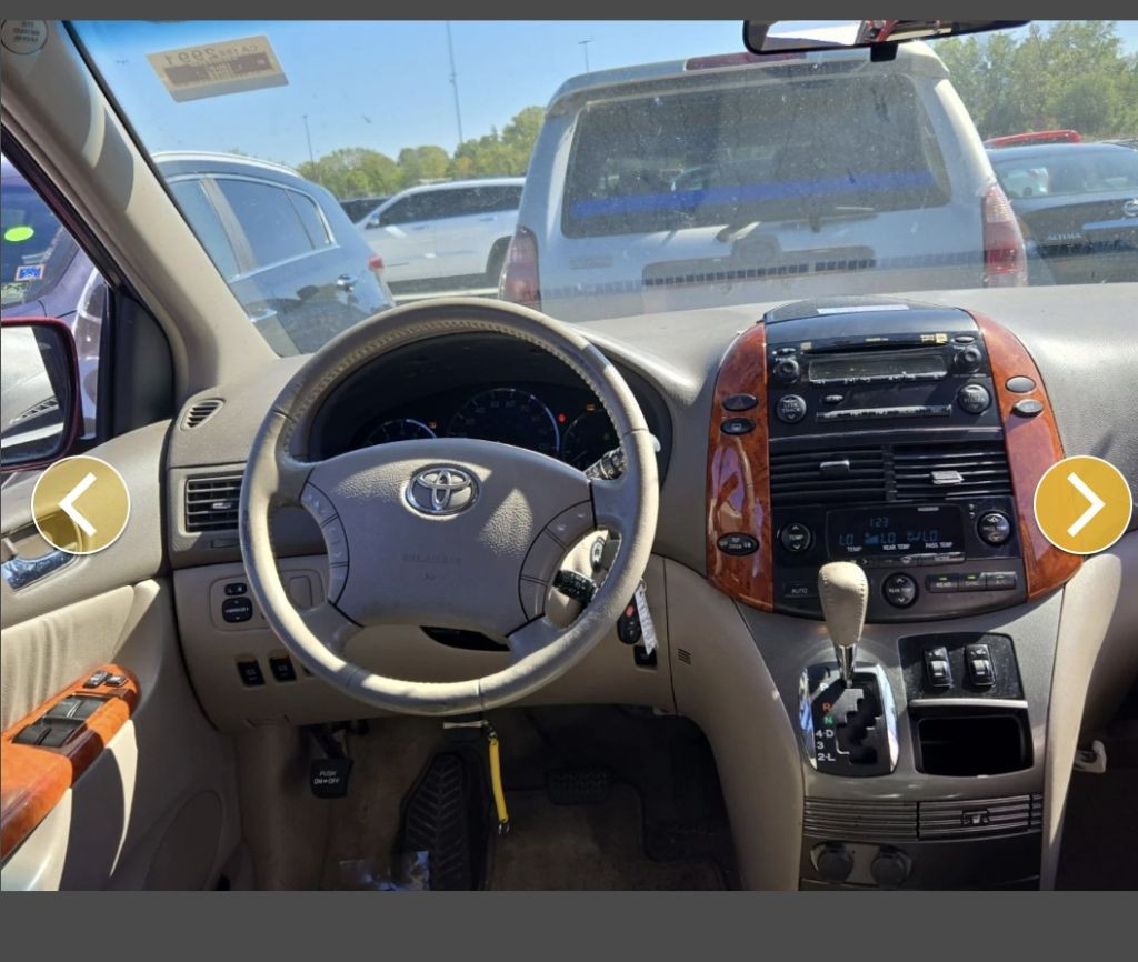 2008 Toyota Sienna Image 8