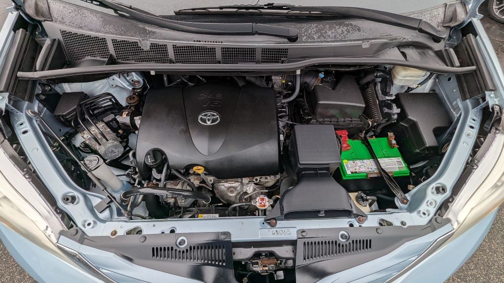 2017 Toyota Sienna Image 30