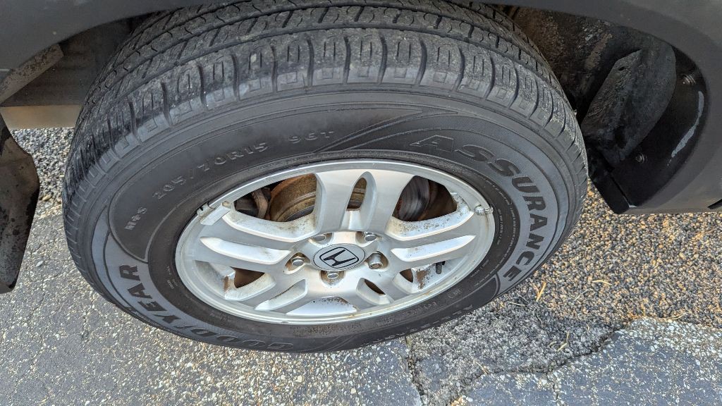 2004 Honda CR-V Image 12