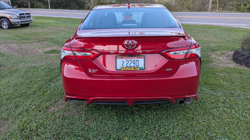 2020 Toyota Camry Image 8
