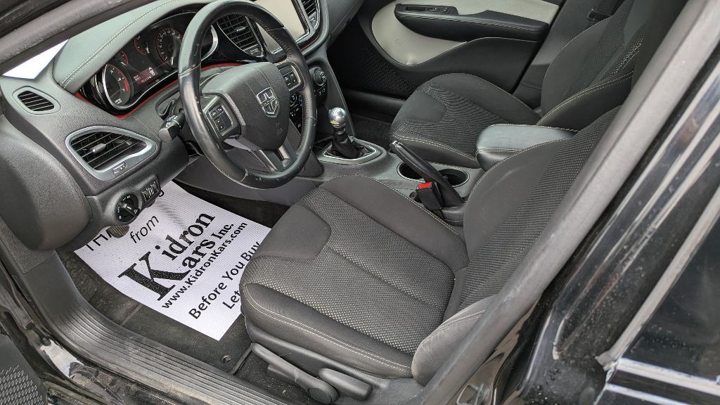 2015 Dodge Dart Image 20