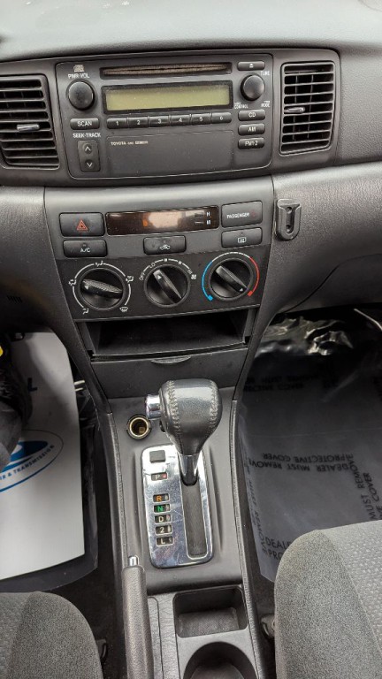 2003 Toyota Corolla Image 17