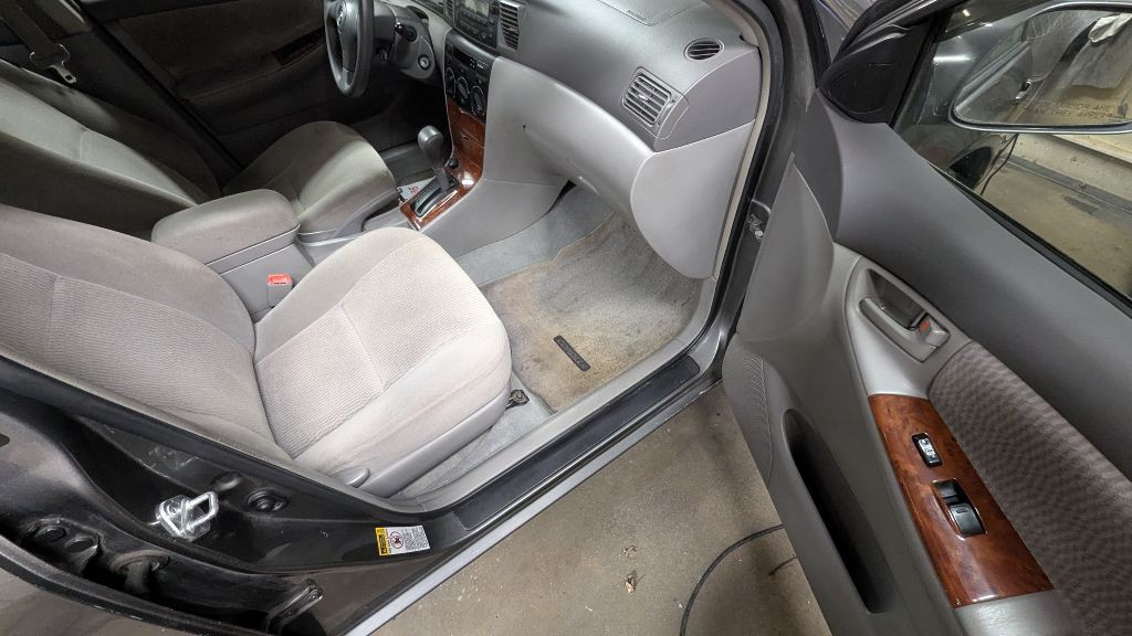 2007 Toyota Corolla Image 12