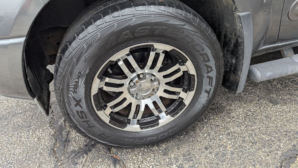 2006 Nissan Frontier Image 38