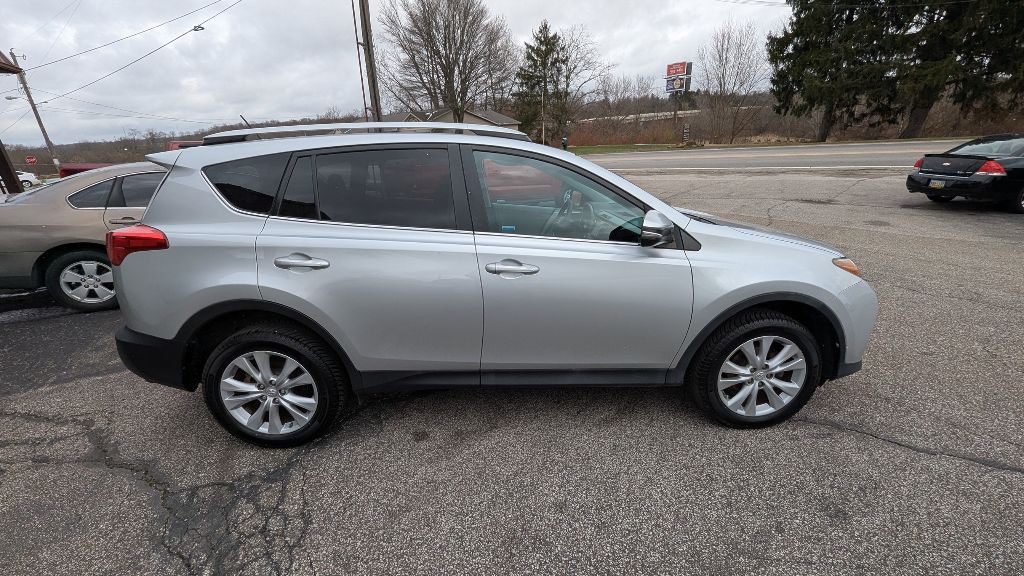 2013 Toyota Rav4 Image 4