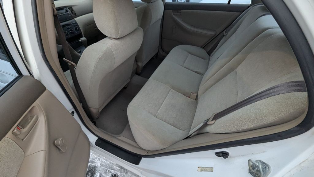2003 Toyota Corolla Image 5