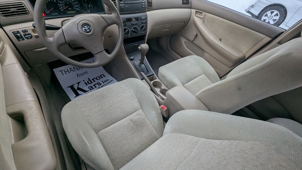 2003 Toyota Corolla Image 6